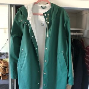 Stutterhheim Green Raincoat Size XL